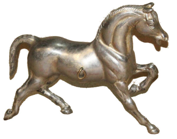 pferd aus versilberter bronze